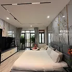 Solana Garden Hotel